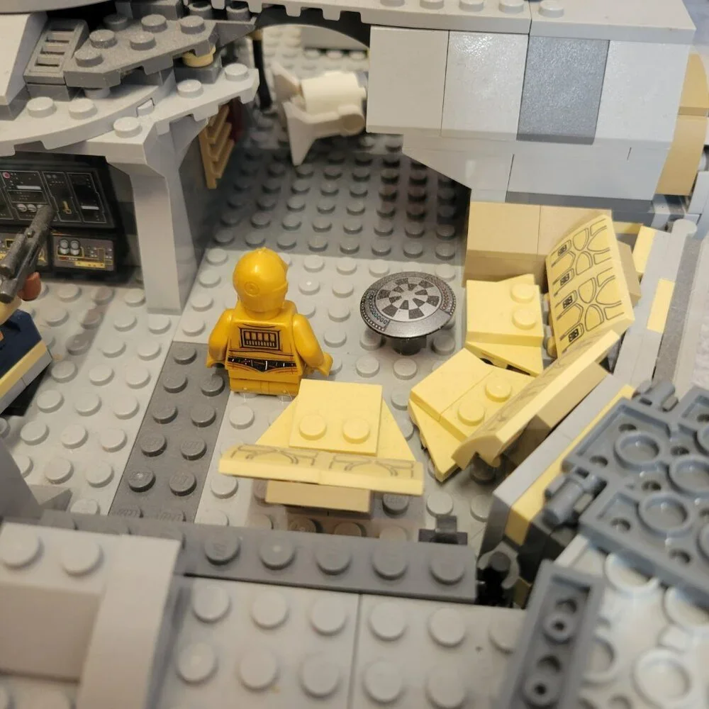 Lego Star Wars Millennium Falcon 75257